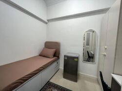 Kentish Green (D8), Apartment #458642081